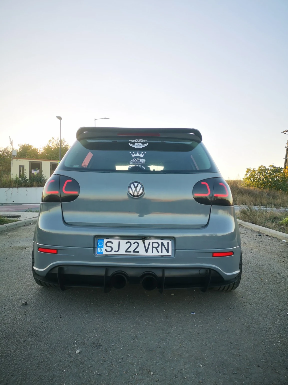 Volkswagen Golf V BKD — rear view with tail lights